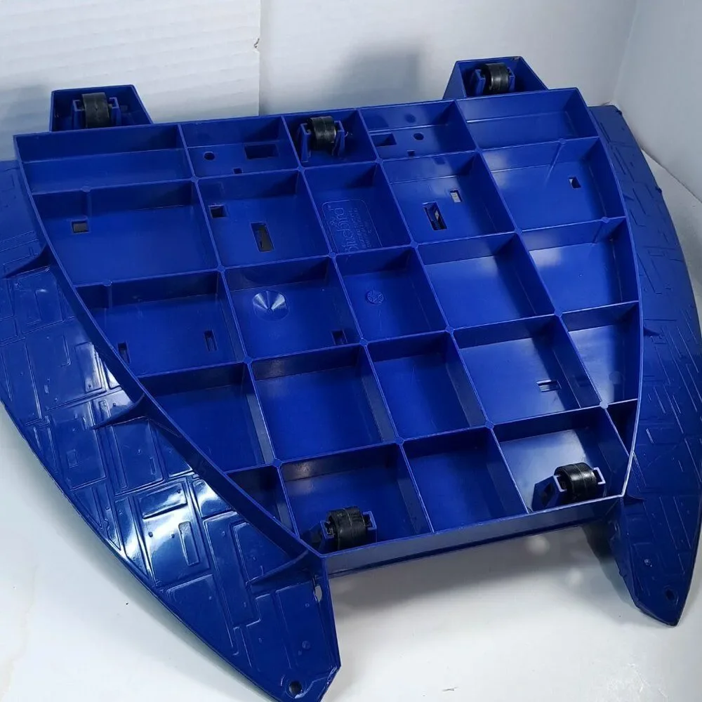 Manta Force Command Ship Bluebird Toys replacement part 1986‎ blue bottom panel.